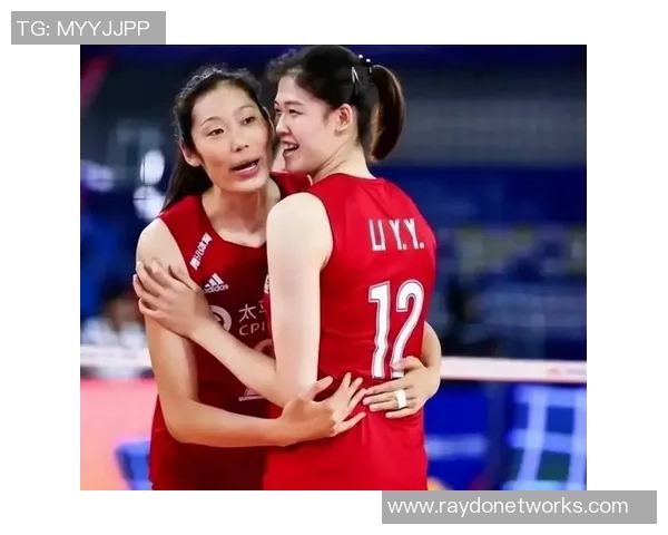 朱婷张常宁是女排史上最强巨细主攻！吴梦洁李盈莹惠若琪不如她们